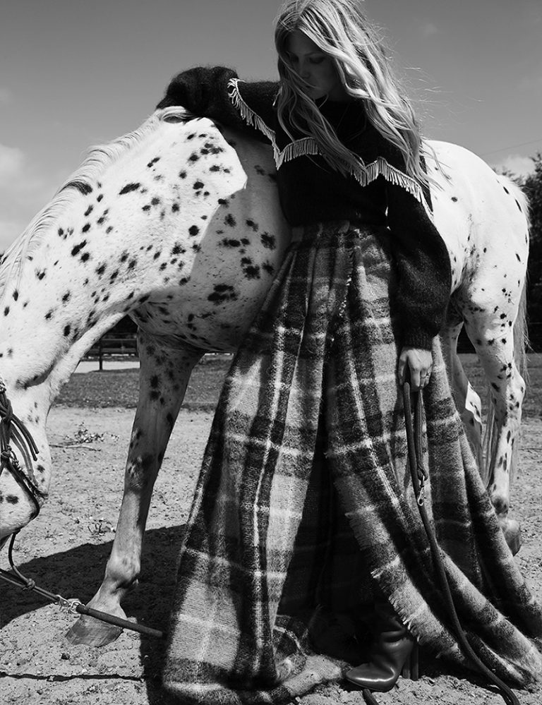 Tes Linnenkoper | Marie Claire Netherlands | Equestrian Fashion Editorial