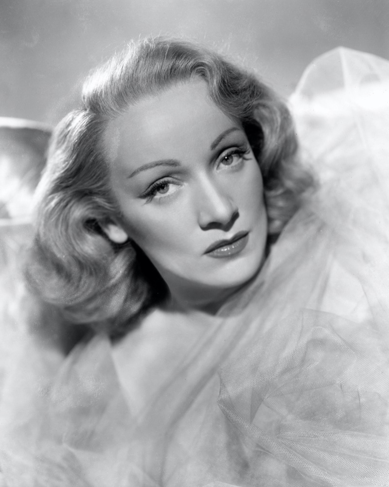 Marlene Dietrich 1930s Hairstyle 