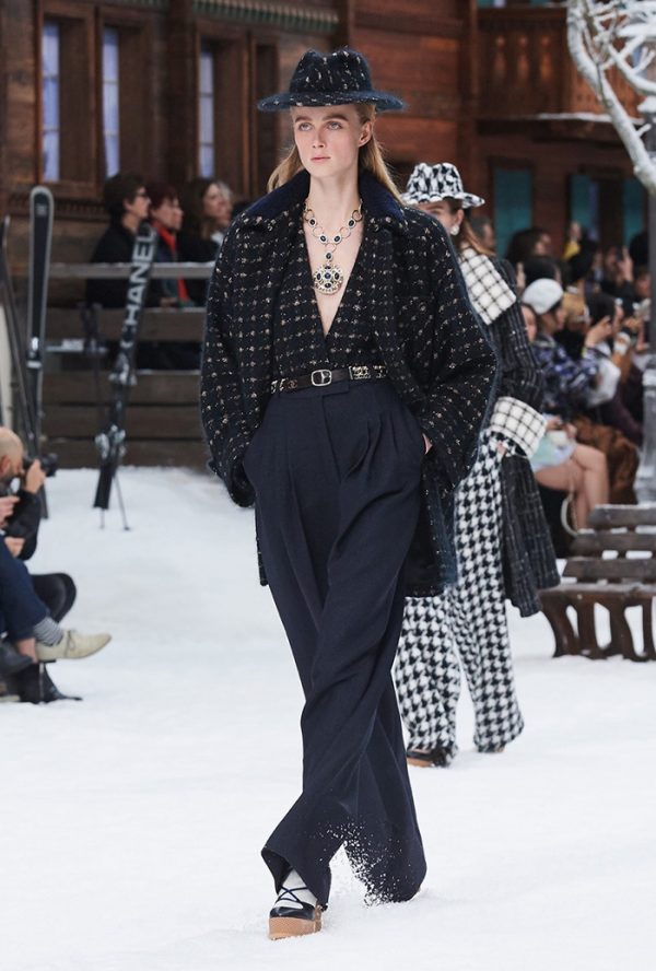 Chanel Fall / Winter 2019 Runway