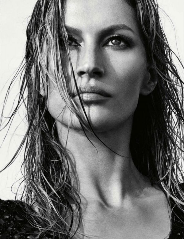 Gisele Bundchen Vogue Germany 2019 Cover Fashion Shoot