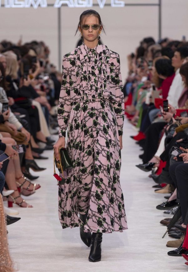 Valentino Fall / Winter 2019 Runway