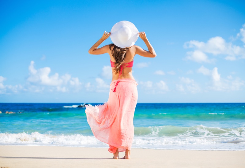 Premium Photo  Fashion woman wearing beach clothes on resort summer  fashion concept