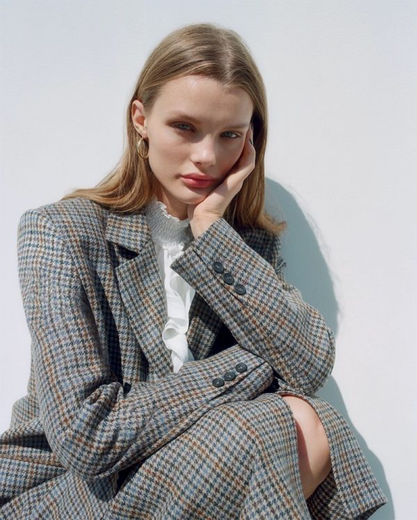 Zara Coats Fall / Winter 2019 Lookbook