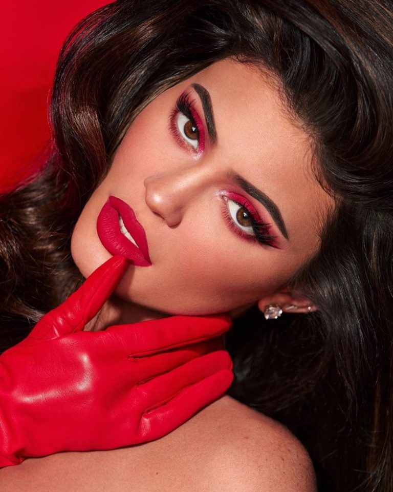 Kylie Jenner Kylie Cosmetics Holiday 2019 Campaign 3343