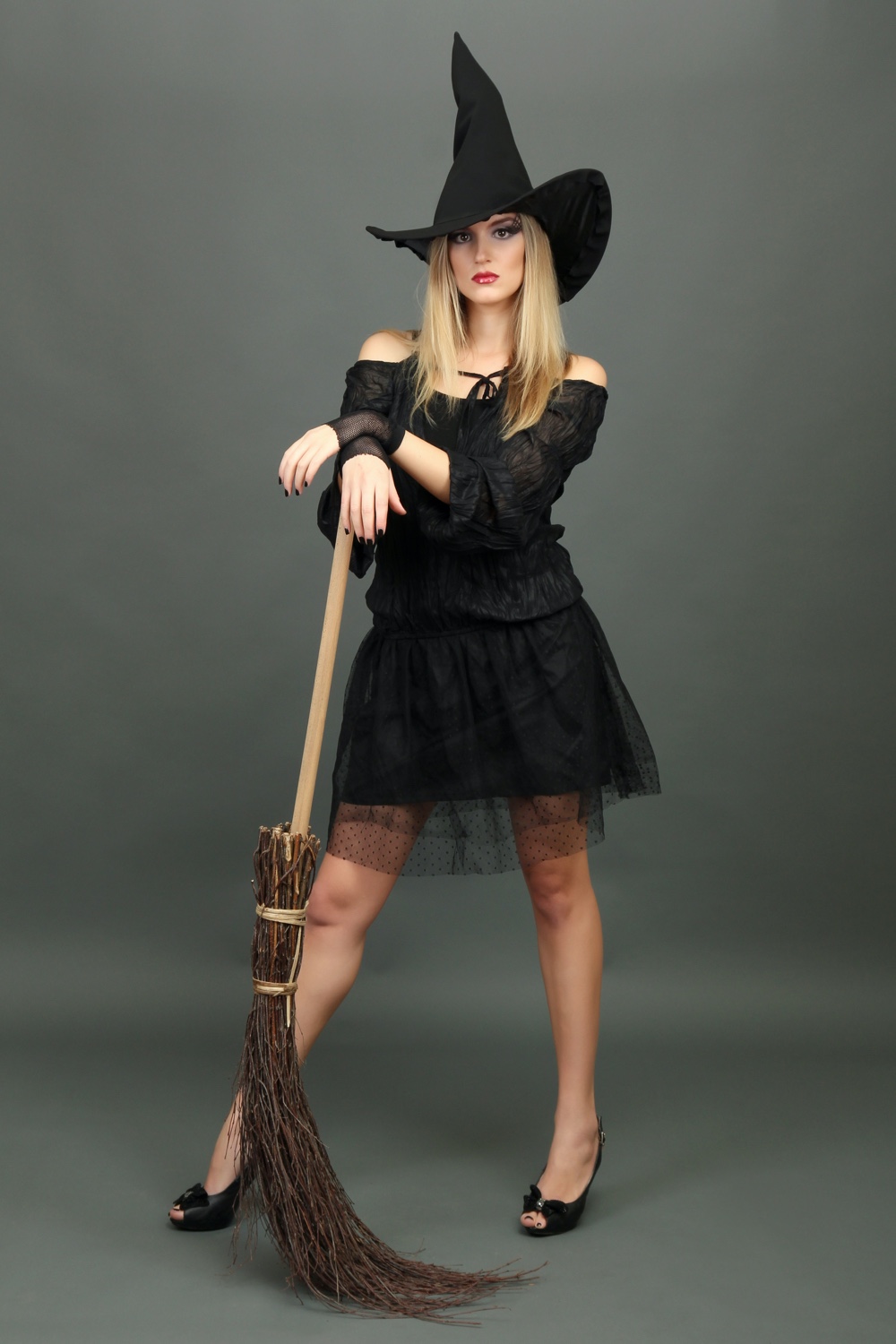 7 Creative Halloween Costumes Ideas For Women Fashion Gone Rogue