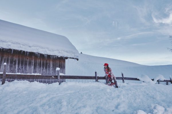 Sanda Gutic Woman Austria Olga Rubio Dalmau Snow Fashion Editorial