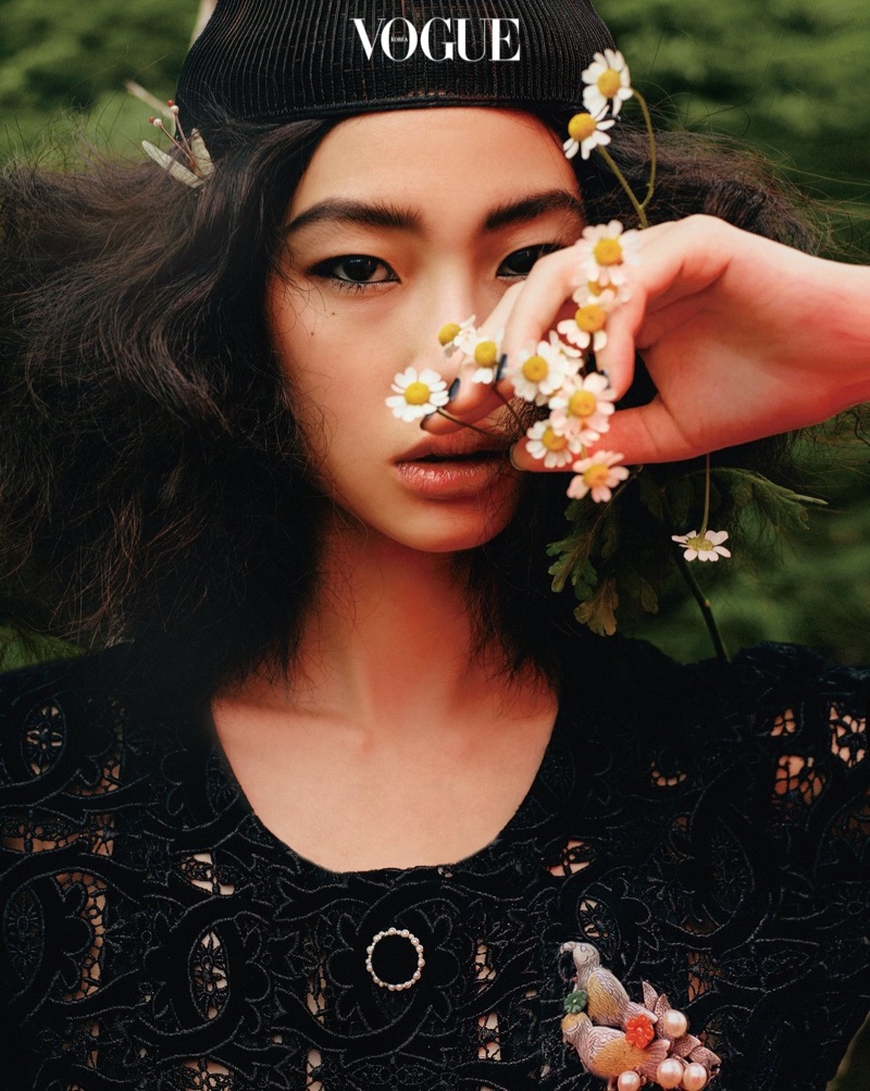 hoyeon jung x chanel beauty for marie claire korea
