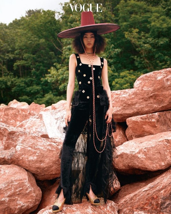 Hoyeon Jung Captivates in Chanel Fashions for Vogue Korea  Page 2