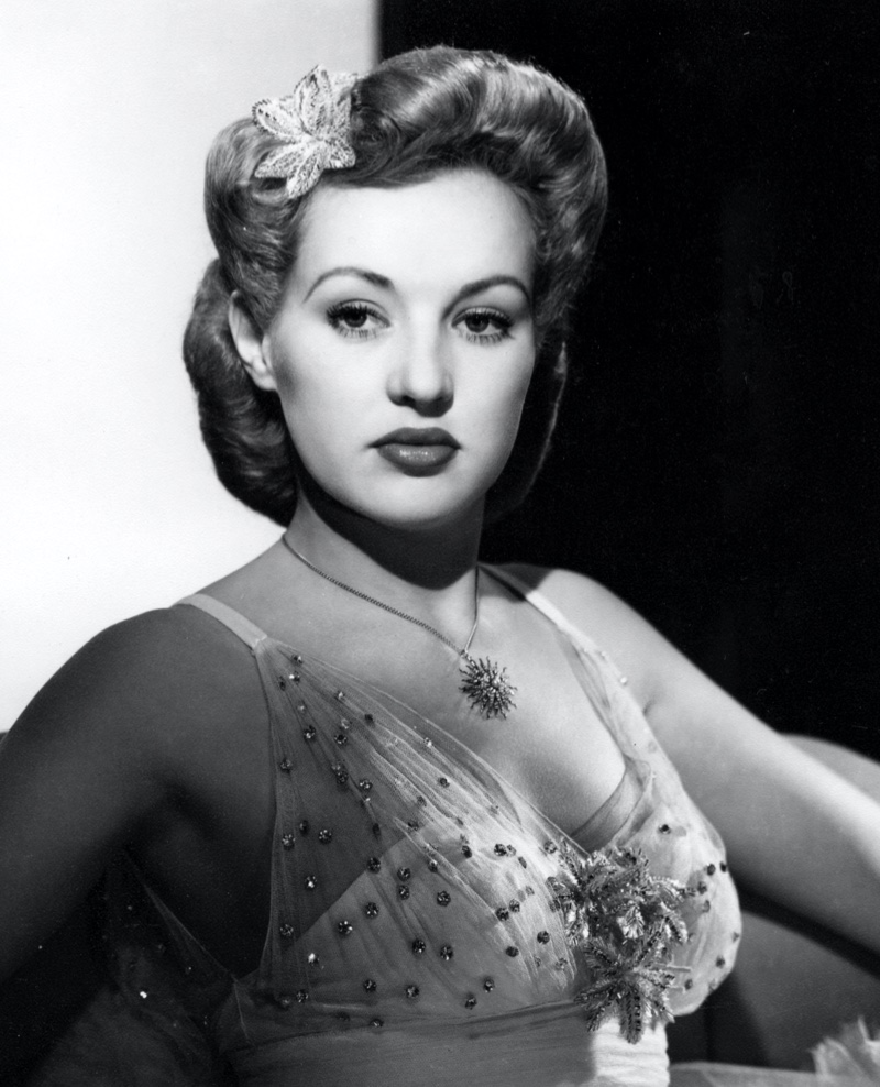 Betty Grable Pompadour Hairstyle 1940s 
