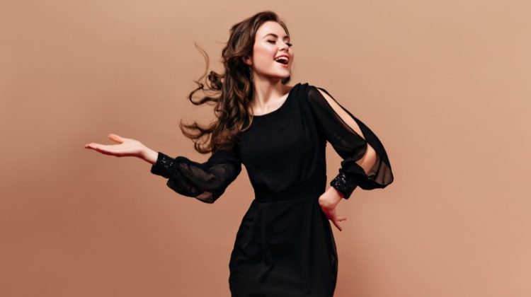 Model Happy Black Dress Full Sleeves