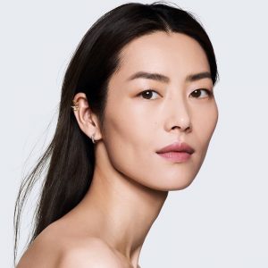 Hoyeon Jung Chanel N. 1 de Chanel Beauty Campaign
