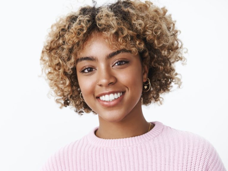 Short Curly Hairstyles: The Best Ways to Transform Your Look