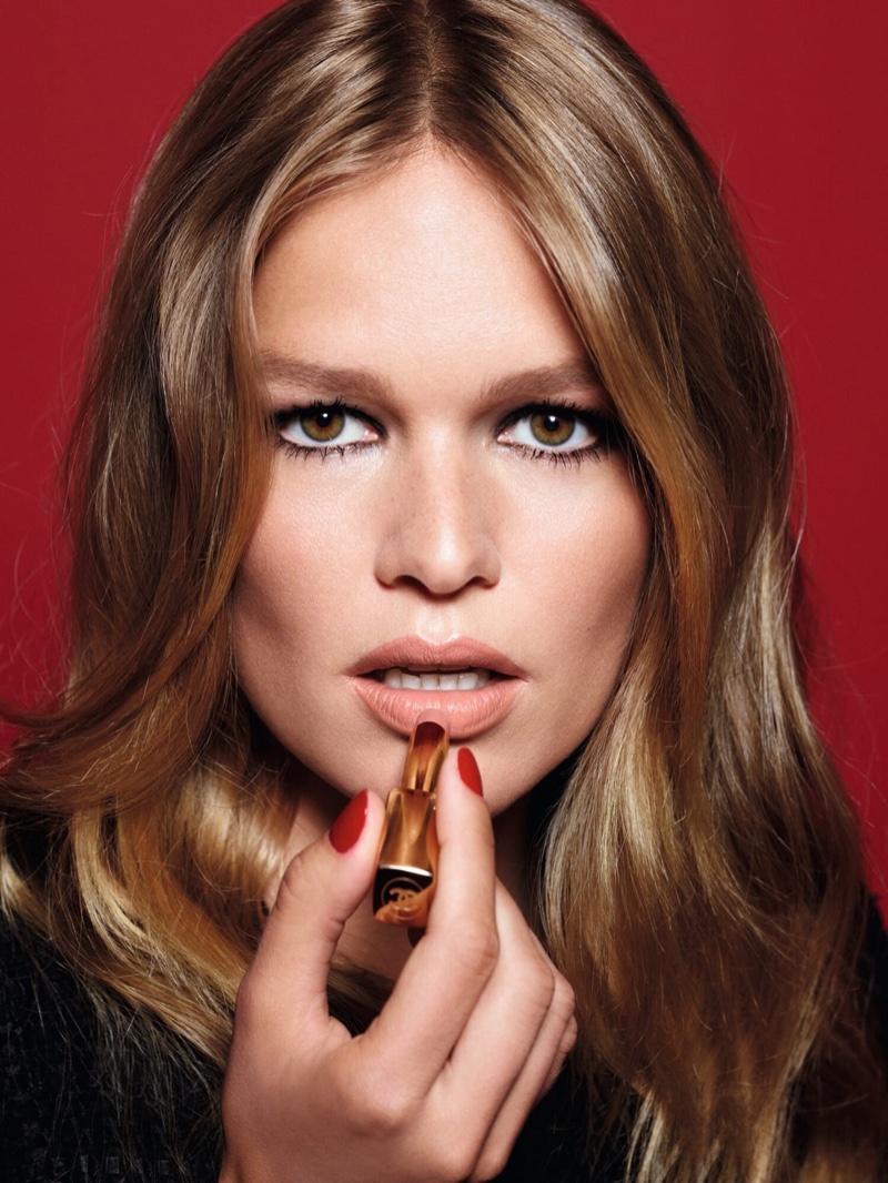 Chanel Rouge Allure L’Extrait Lipstick Campaign