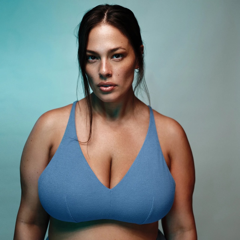 Inclusive Supermodel Lingerie Collabs : Ashley Graham and Knix