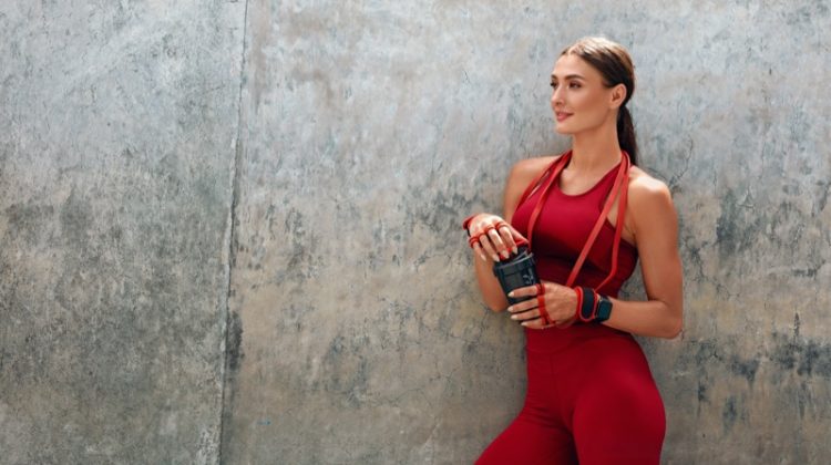 Fit Model Red Workout Outfit Activewear