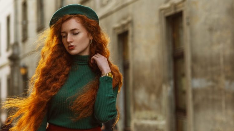 Fashion Model Green Turtleneck Sweater Hat Fall Style