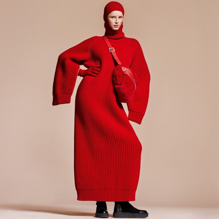 Max Mara Fall 2022 Campaign Advertisement Photos