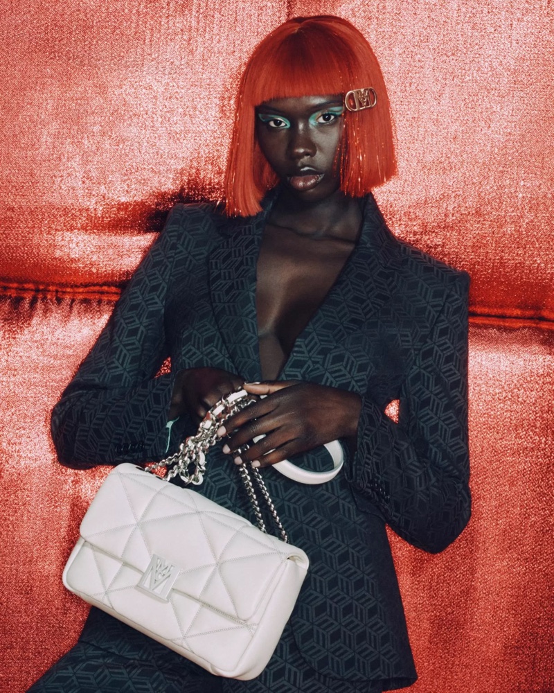 Christine Quinn Models Marc Jacobs Fall Winter 2022 Collection