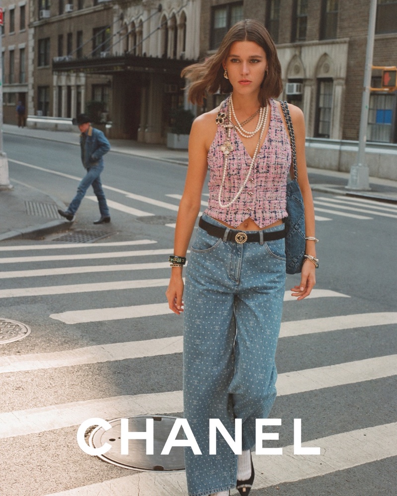 CHANEL's Cinematic Inspired Spring/Summer 2023 Collection - S