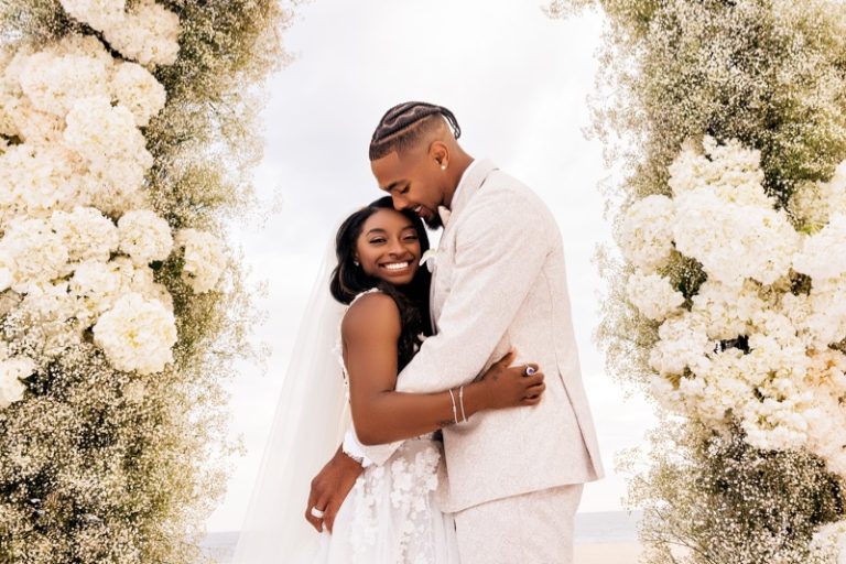 Simone Biles Wedding Dress See Her Magical Gown