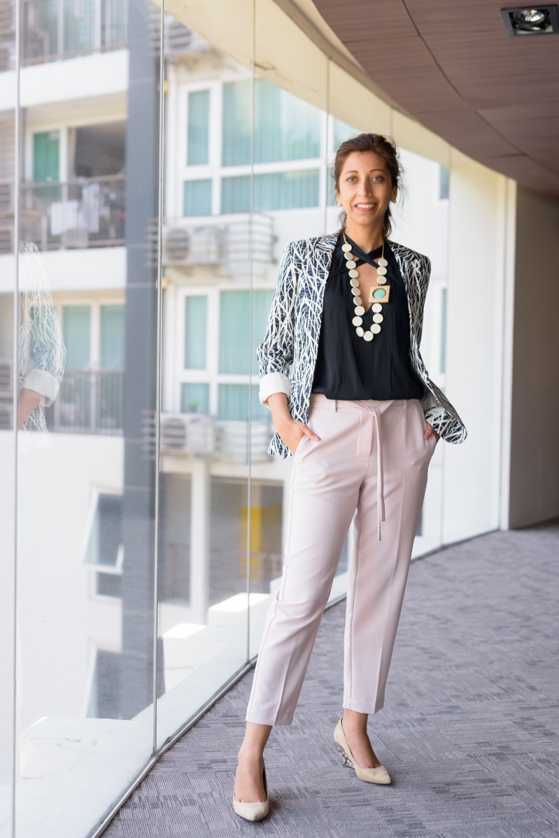Business Professional Attire for Women— 4 Office Outfit Ideas