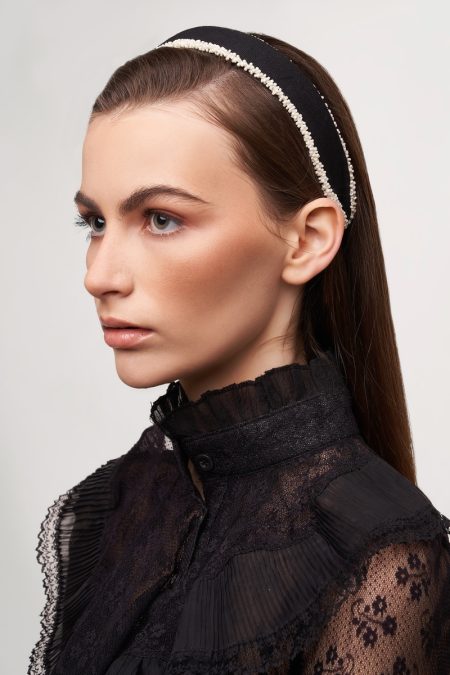 21 Work Hairstyles That You Can Easily Do Now