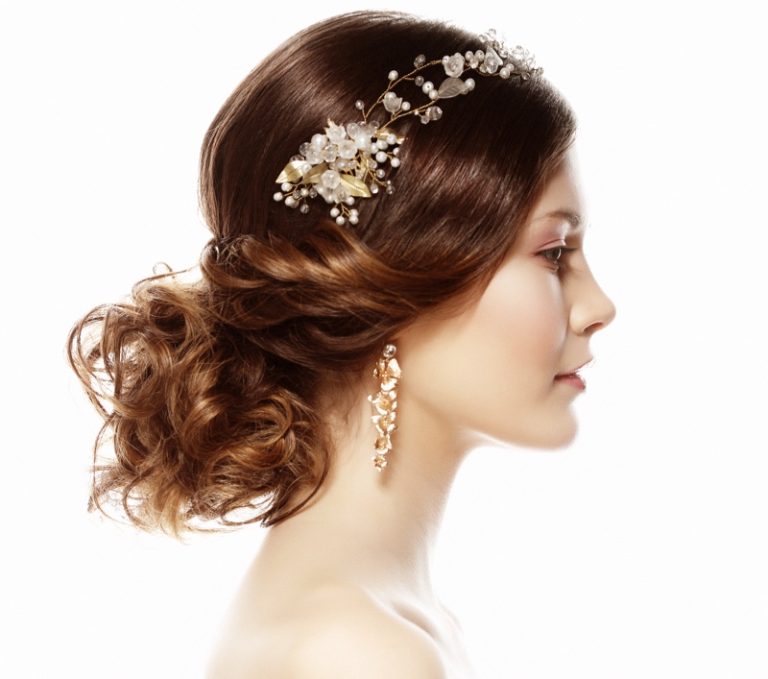 Romantic Hairstyles To Wear On Your Wedding Day 