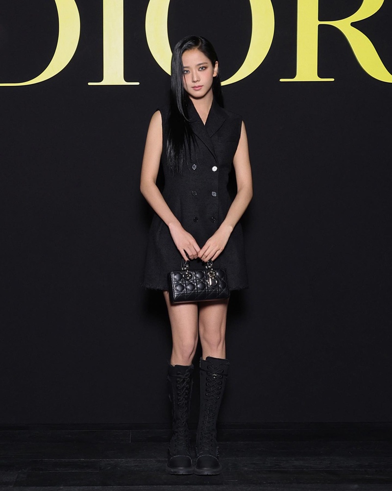 Dior dresses JISOO for the BLACKPINK concert in Seoul