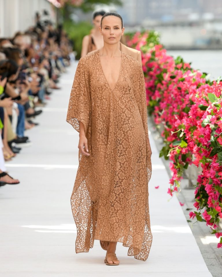 Michael Kors Spring 2024 Vacation Wardrobe Vibes   Michael Kors Spring Summer 2024 Collection18 768x960 