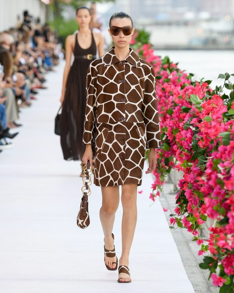 Michael Kors Spring 2024 Vacation Wardrobe Vibes   Michael Kors Spring Summer 2024 Collection38 768x960 