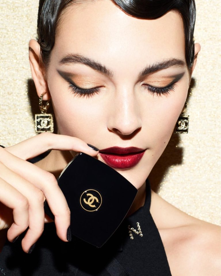 Chanel Makeup Holiday 2023 Art Deco Glamour