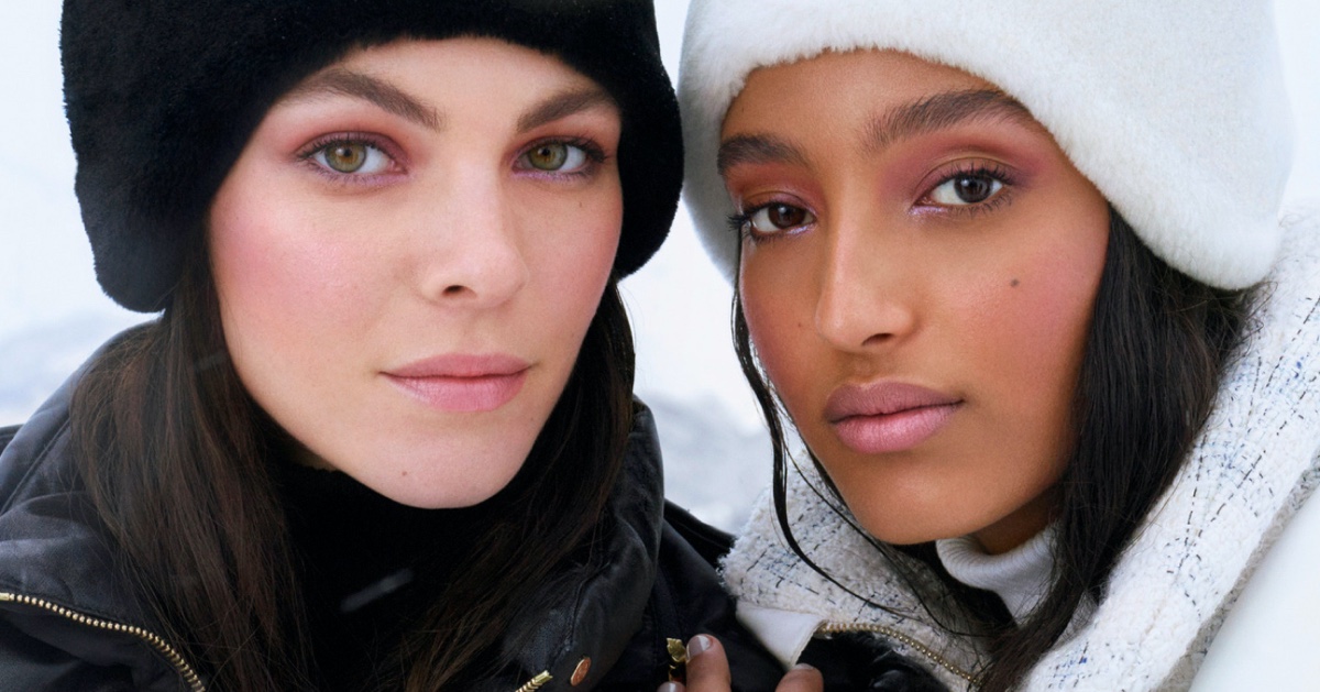 Chanel Les Beiges Winter Glow FreshFaced in the Snow