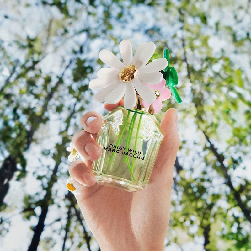 Marc Jacobs Daisy Wild: See the New Perfume Ad