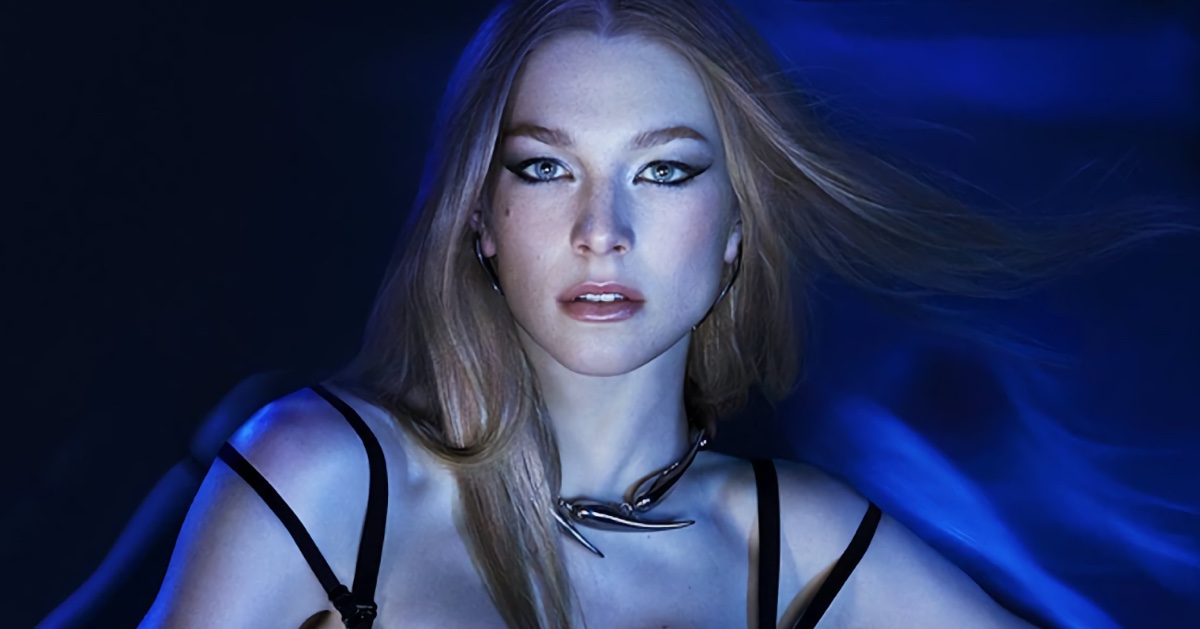 Hunter Schafer For Mugler Angel Fantasm Eau De Parfum Sensuelle Ad