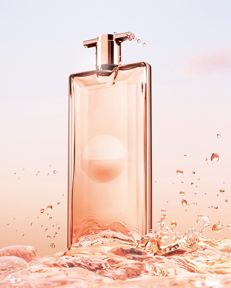 A look at Lancôme's Idôle L’Eau de Toilette fragrance bottle.