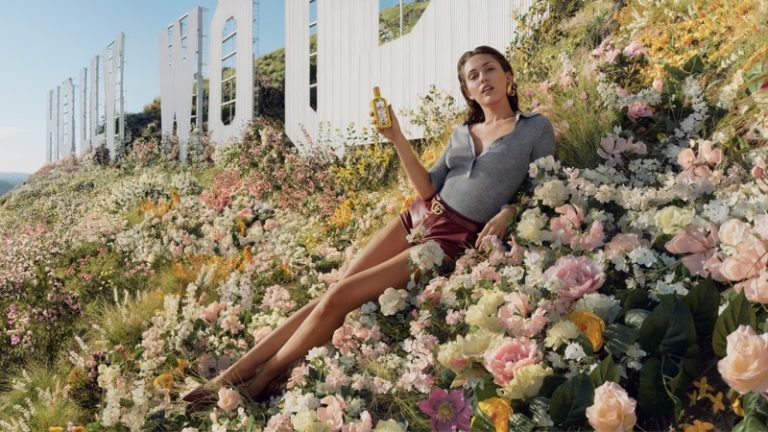 Miley Cyrus Stars in Gucci Flora Gorgeous Orchid Perfume Ad