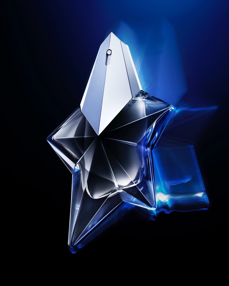 A look at the Mugler Angel Fantasm Eau de Parfum Sensuelle bottle, featuring a star shape.