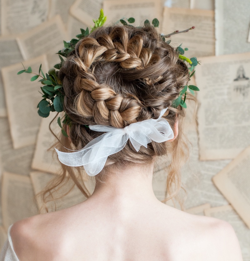 Spring Leaves Long Wedding Hairstyle