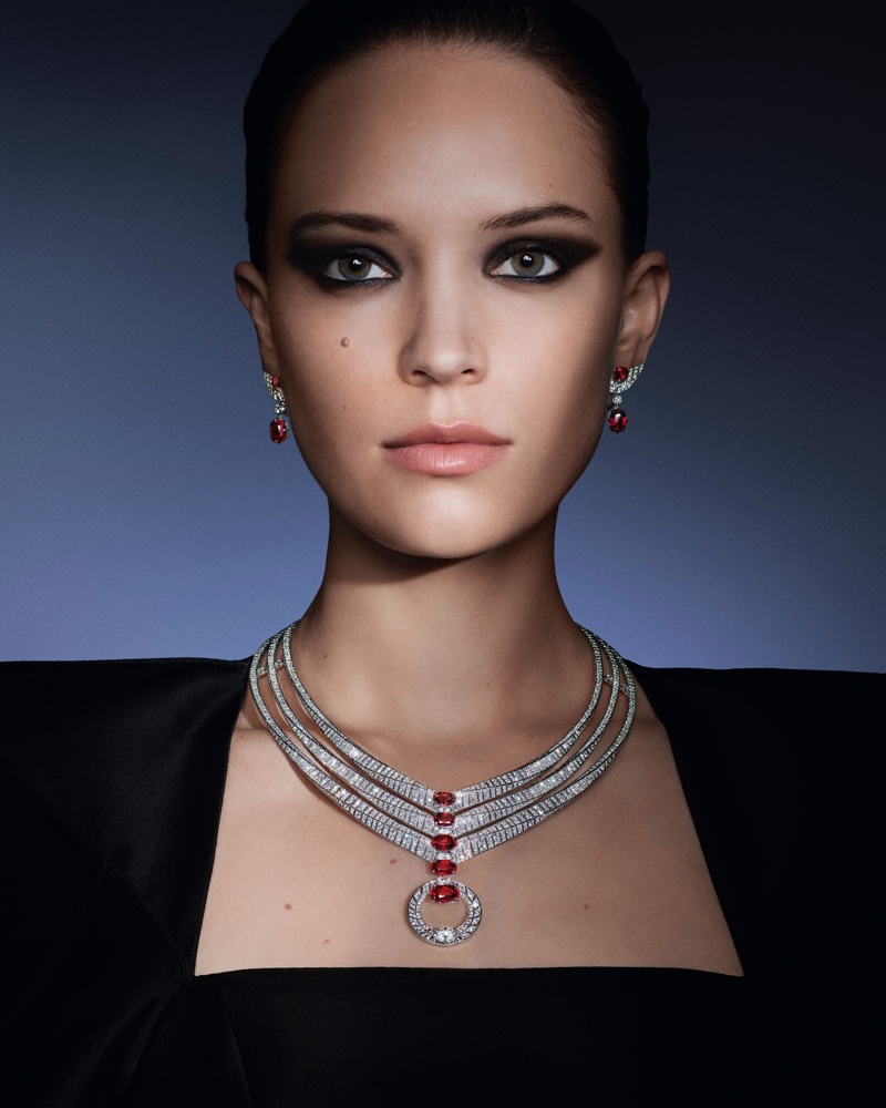 Inspired by the performing arts, Chaumet en Scène features dazzling jewelry pieces.