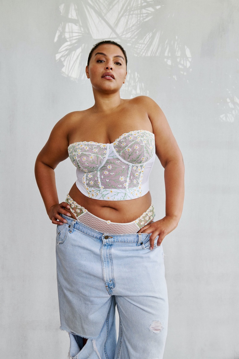 Paloma Elsesser shines in Victoria's Secret Dream Angels Daisy Chain Embroidery Strapless Corset Top & Brazilian Panty