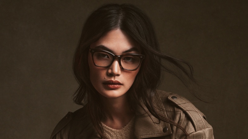 Rina Fukushi models the Leila glasses from Oliver Peoples' fall-winter 2024 collection.