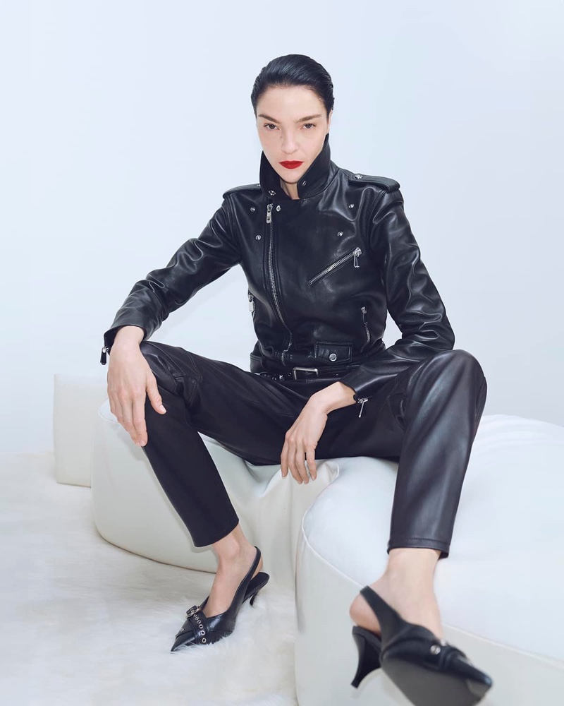 Mariacarla Boscono rocks a leather jacket for Pinko's fall-winter 2024 campaign.