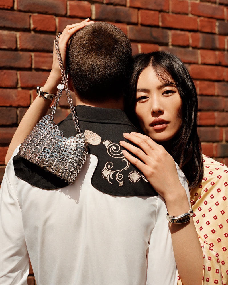 Rabanne spotlights a chainmail bag in its fall 2024 ad.