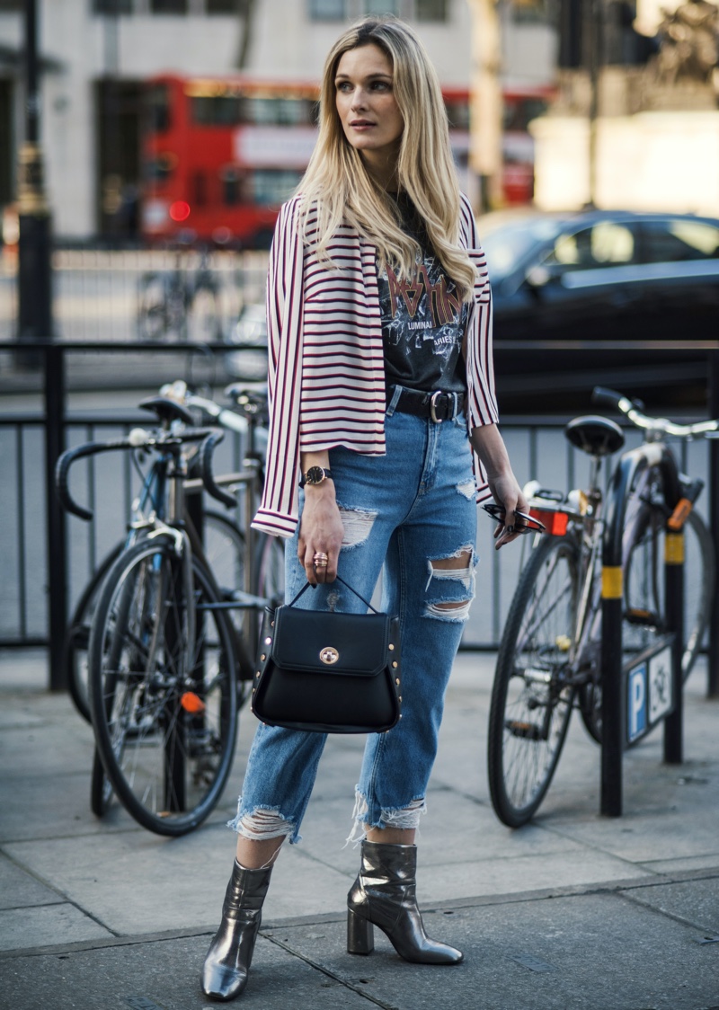 Ripped Jeans Boots Outfit