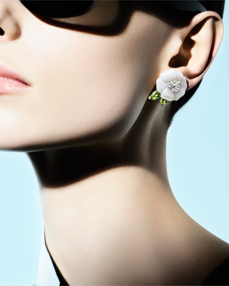 Giorgio Armani Fine Jewelry celebrates the Sambac jasmine flower for its new collection.