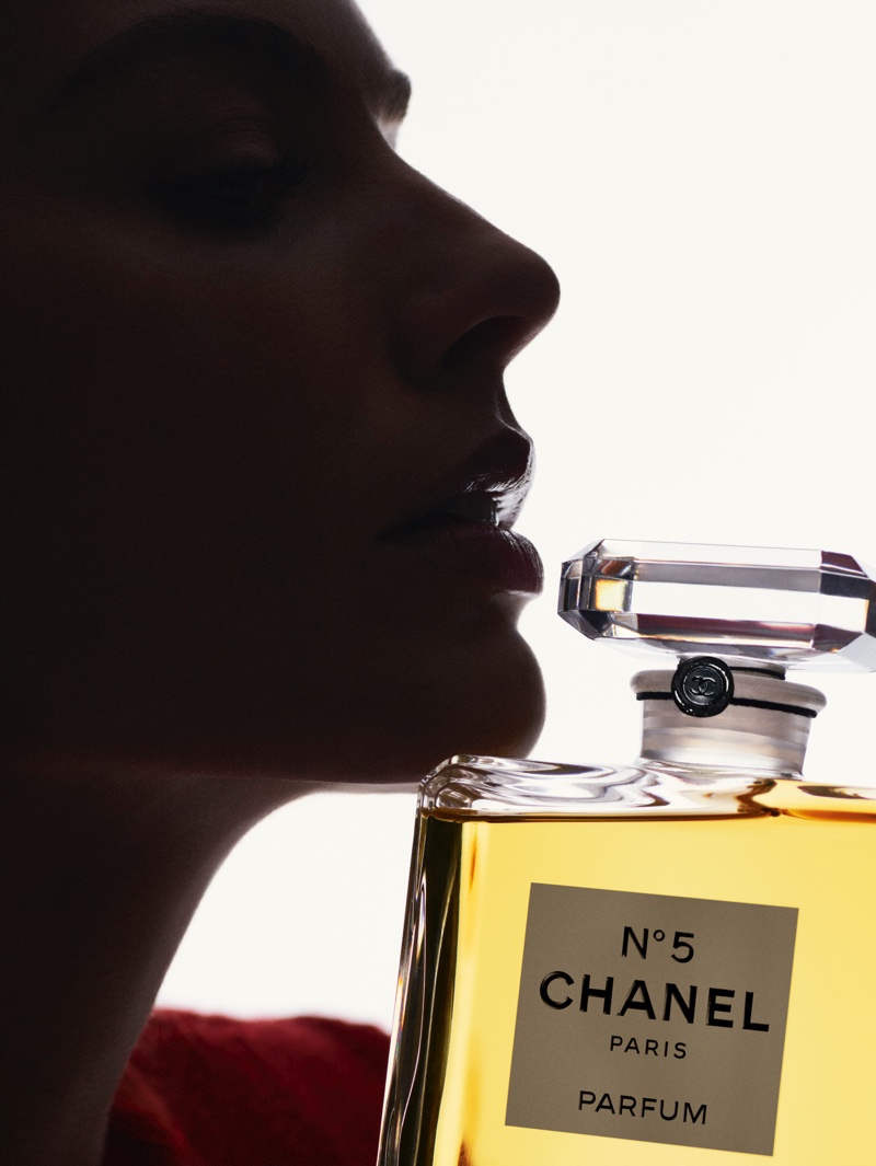 Actress Margot Robbie's profile shines with Chanel No. 5.