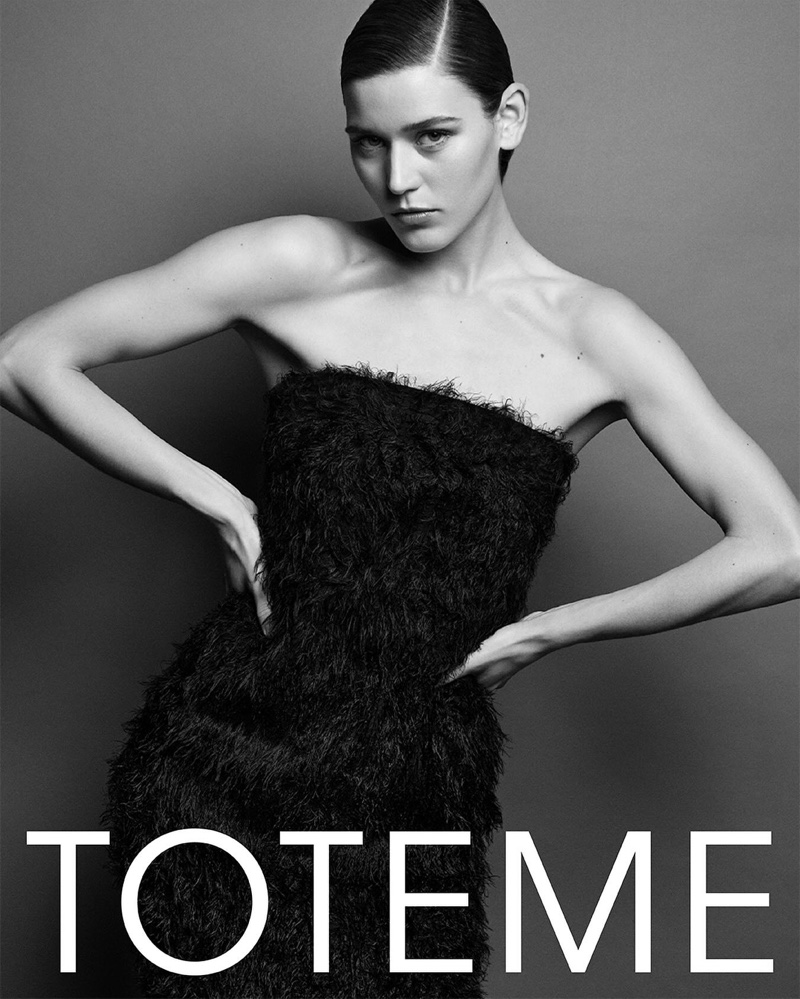 Vivienne Rohner models Toteme’s strapless fil coupé dress for fall 2024.