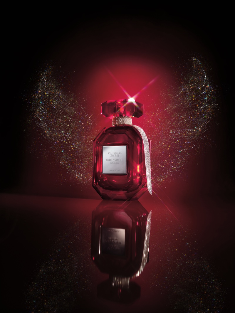 A look at the Victoria's Secret Bombshell Midnight Eau de Parfum bottle.