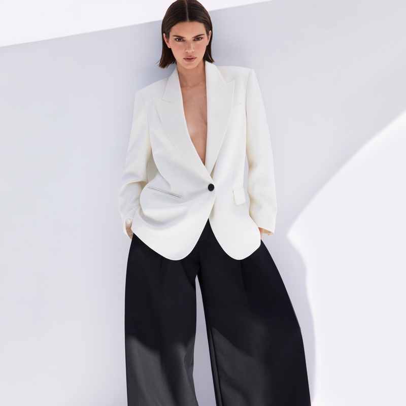 Supermodel Kendall Jenner shows off a blazer and wide-leg pants look from MO&Co.