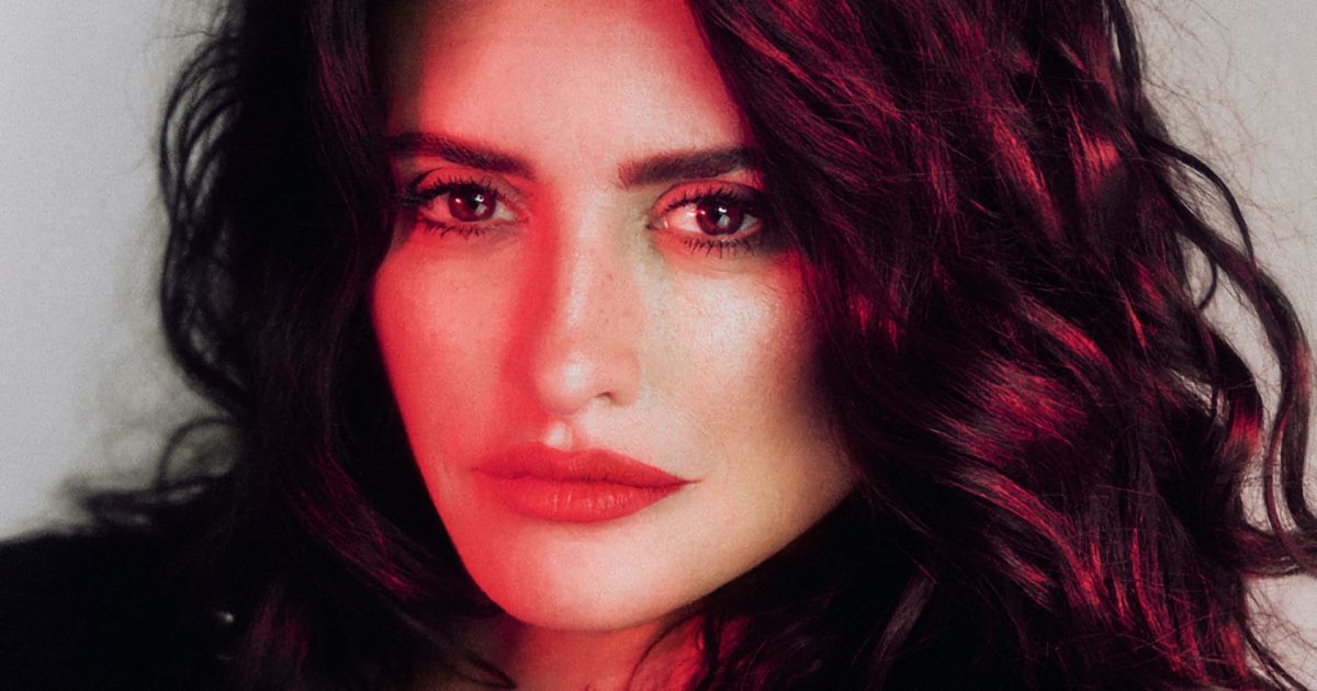 Penélope Cruz is a Vision in Marie Claire France